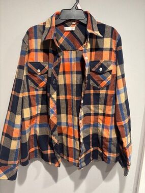 Plaid Button-Up Shirt in Navy, Orange & Cream